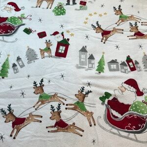 Pottery Barn Kids Heritage Santa Crib/Toddler Bed Sheet Set